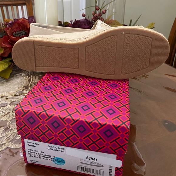 Tory Burch espadrille flat - Picture 7 of 7